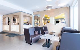 B&B Hotel Stuttgart-Zuffenhausen